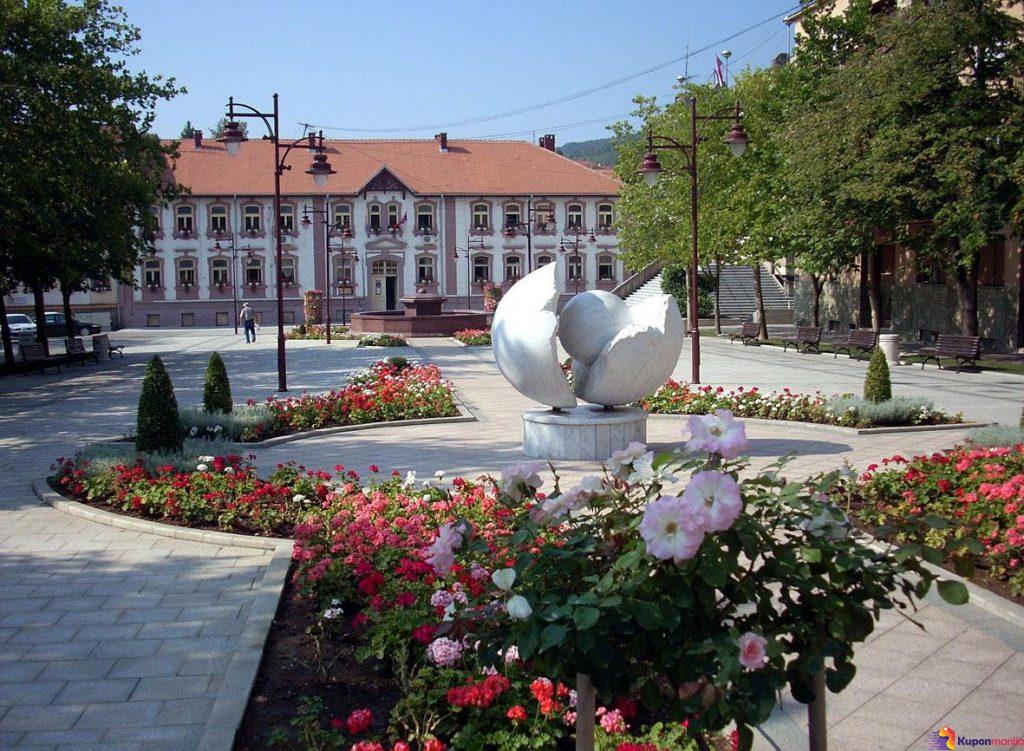 trg-venac-slobode-arandjelovac